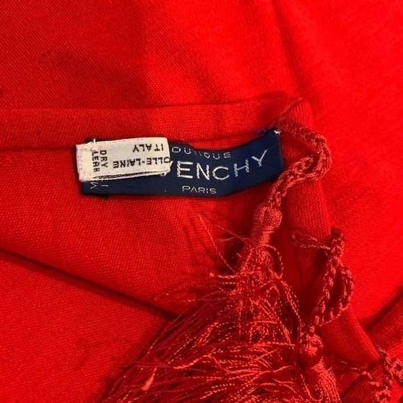 GIVENCHY Wool Wrap Throw - 24”X80” - Picture 6 of 14